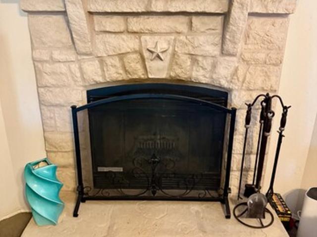 House for sale in Bandera