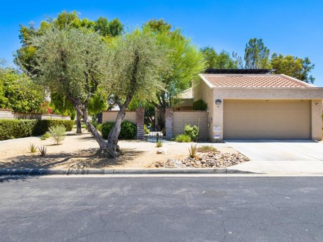 Condo for sale in Palm Springs, California