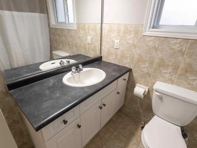 Townhouse for rent in Niagara Falls, Golden Horseshoe