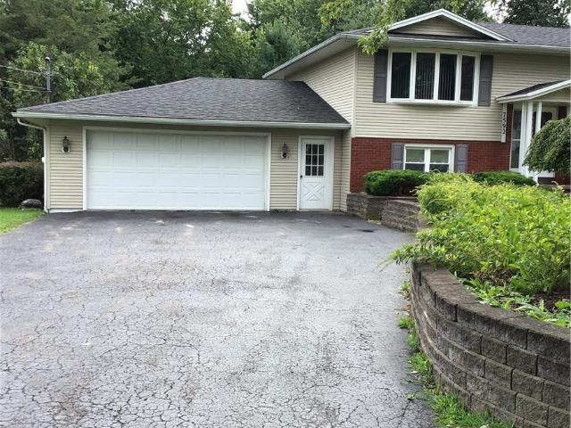 House for sale in Pultneyville, Town of Williamson