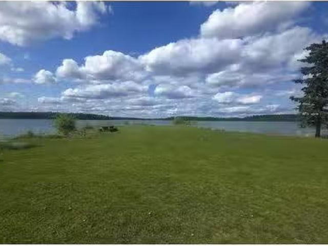 House for sale in Caribou Hide, British Columbia