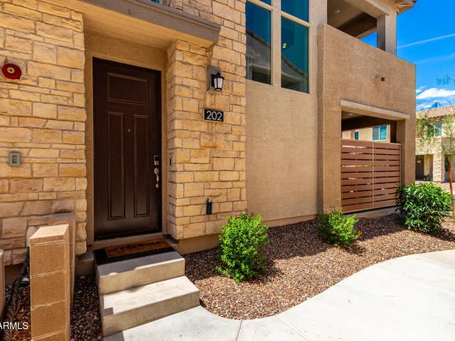 Townhouse for sale in Gilbert