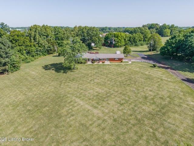 House for sale in Vine Grove, Kentucky