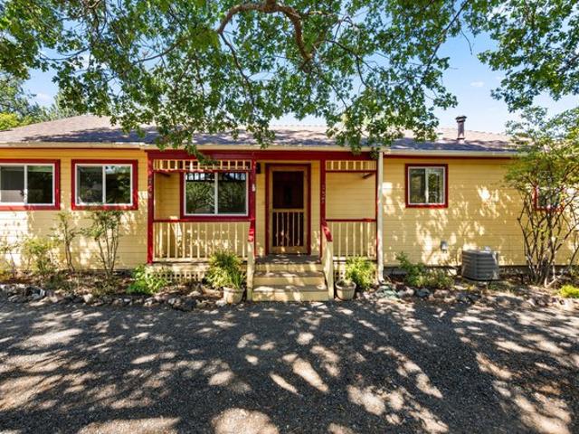 House for sale in Oregonia