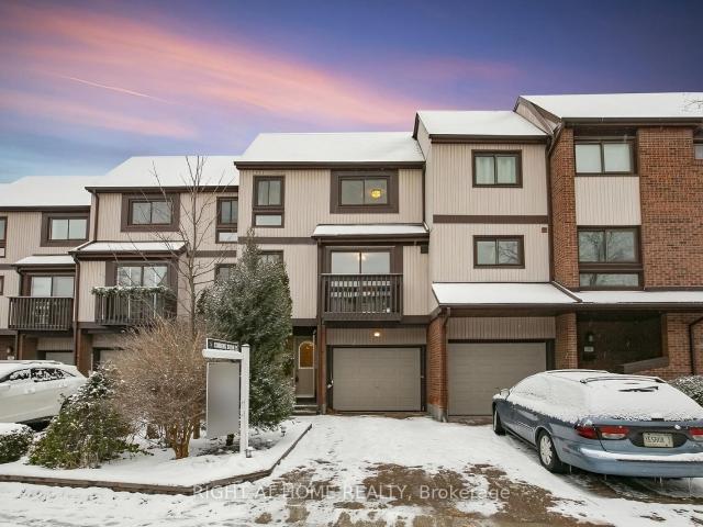 Condo for sale in Mississauga, Ontario
