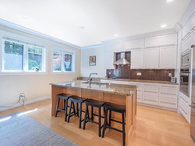 Condo for sale in Surrey, British Columbia