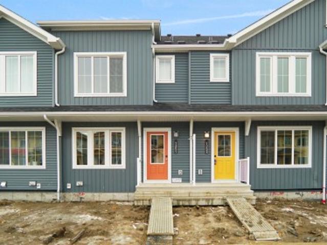 Townhouse for sale in Wedgewood, Alberta