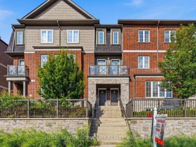 Townhouse for sale in Milton, Ontario