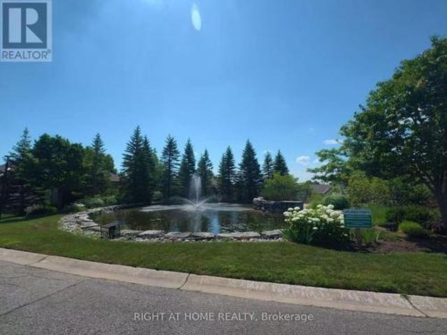 Townhouse for rent in Arva, Ontario