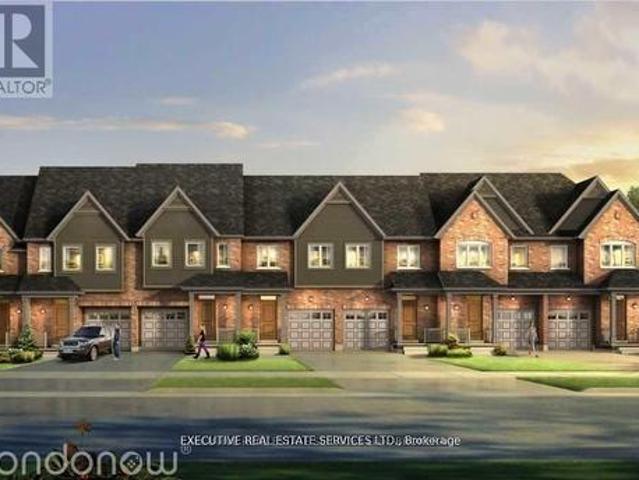 Townhouse for sale in Georgina, Ontario