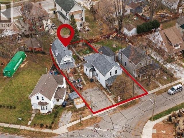 House for sale in Chatham–kent, Ontario