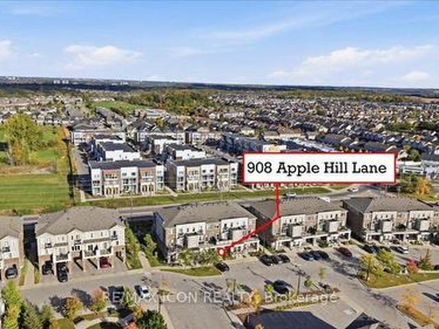 Townhouse for sale in Rosenberg, Kitchener