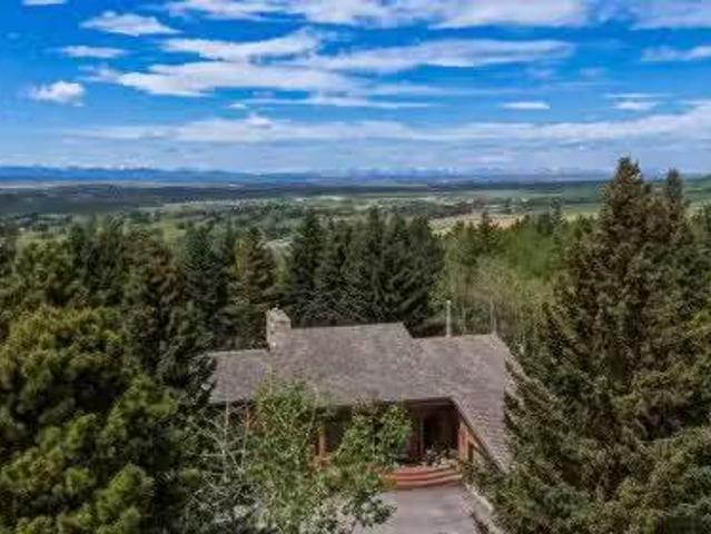 House for sale in Northwest, Alberta