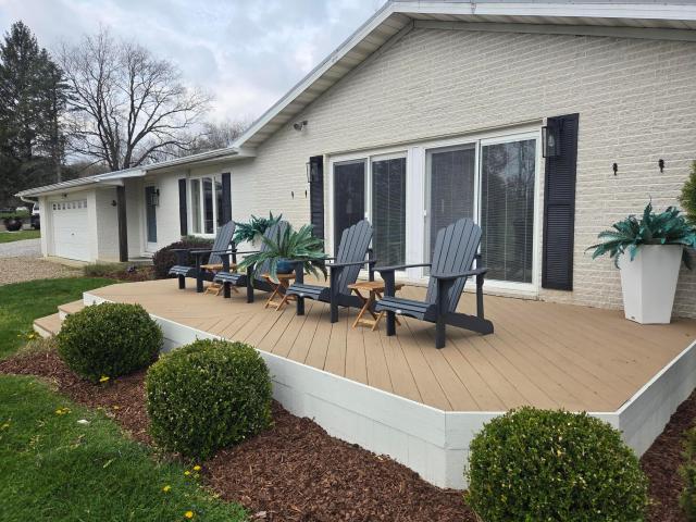 House for sale in Howard, Ohio