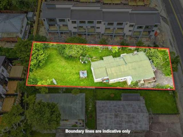 House for sale in Wairau Valley