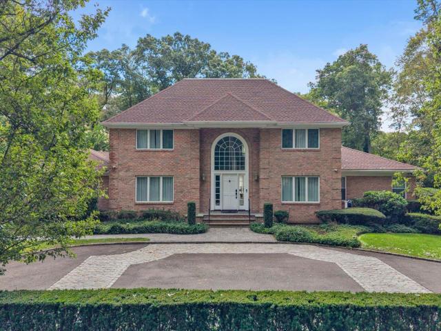 House for sale in Syosset, Nassau County