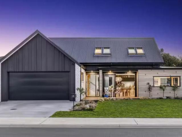 House for sale in Whakamarama, Bay Of Plenty