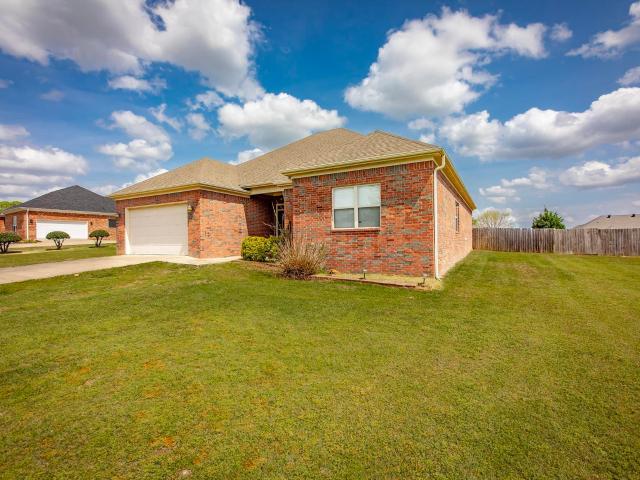 House for sale in Ark