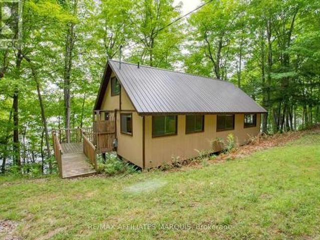 House for sale in South Frontenac, Ontario