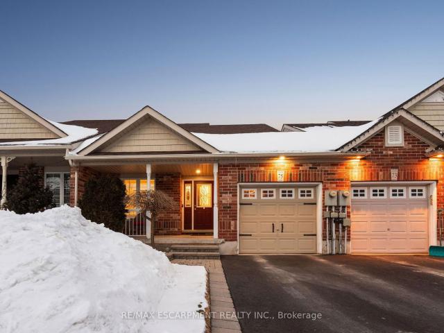 Townhouse for sale in Woburn, Ontario