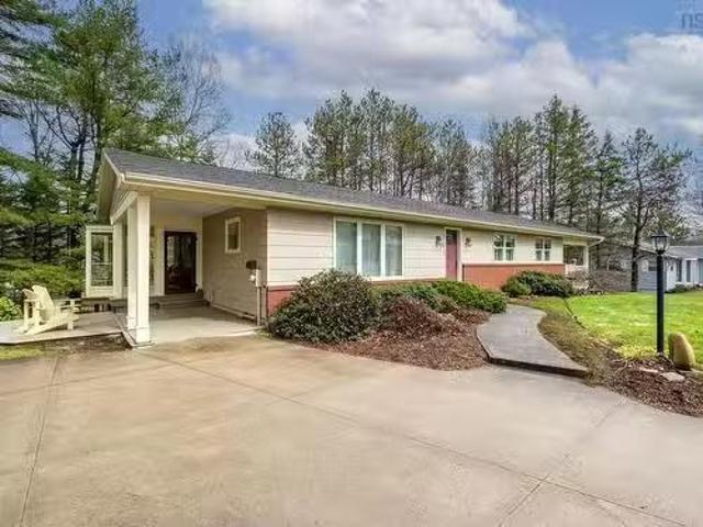House for sale in Kentville, Nova Scotia