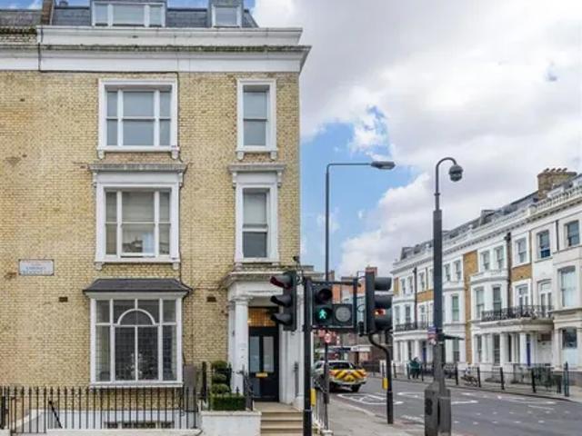 Apartment for rent in Earl's Court, Greater London