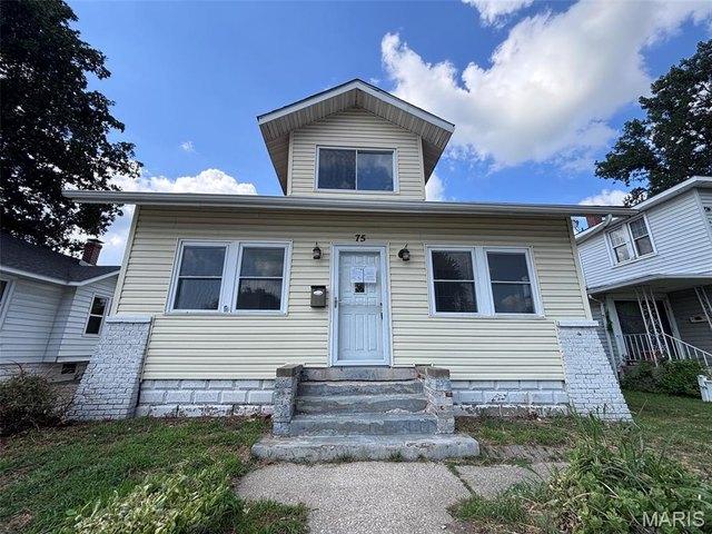 House for sale in Wood River, Illinois