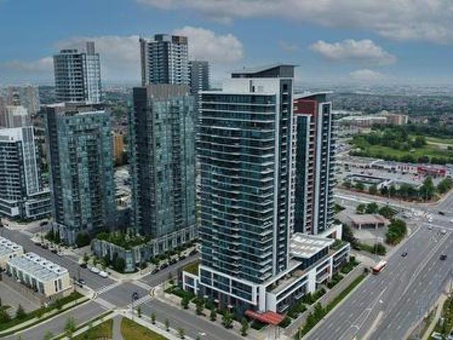 Condo for sale in Pinnacle Uptown Crystal Condos, Mississauga