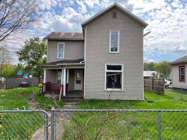 House for sale in Roseville, Ohio