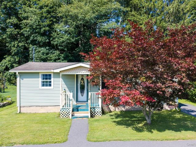 House for sale in Cuddebackville, New York
