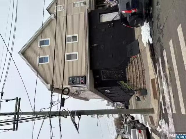House for rent in Elizabeth