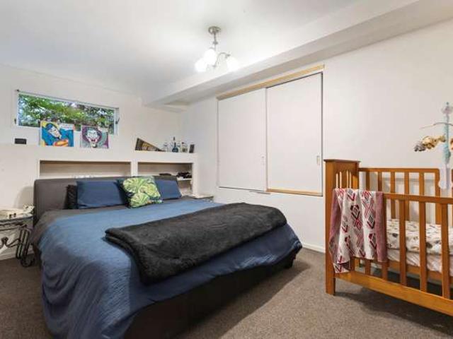 House for sale in Hillsborough