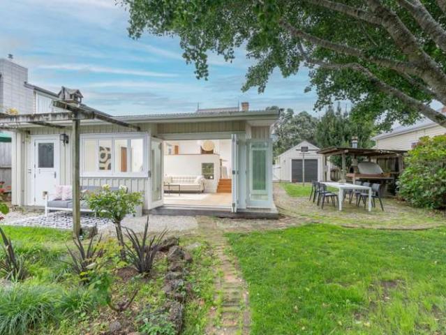 House for sale in Balmoral