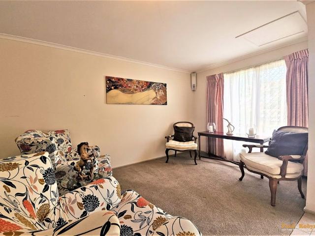 Townhouse for rent in Gordon, Australian Capital Territory