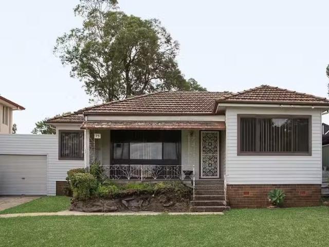 House for rent in Chester Hill