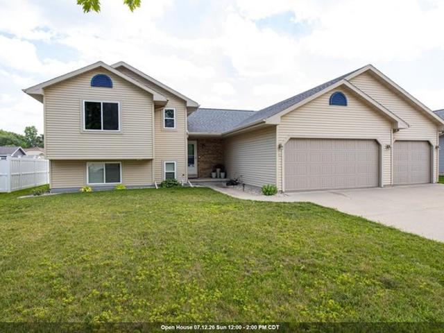 House for sale in Oshkosh, Wisconsin
