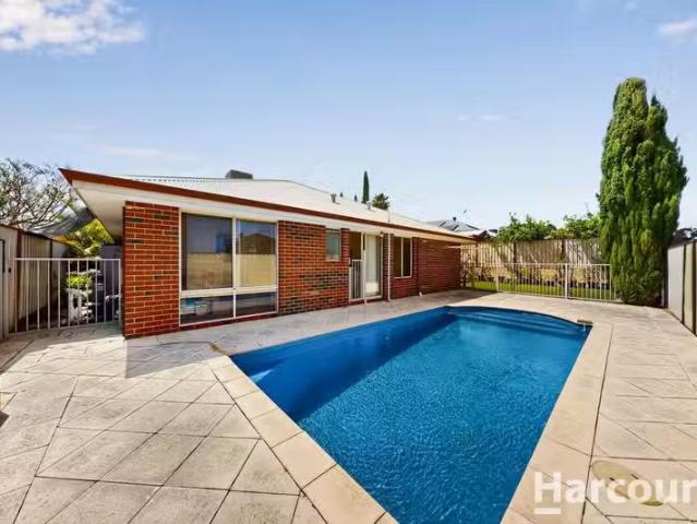 House for rent in Carramar, Western Australia