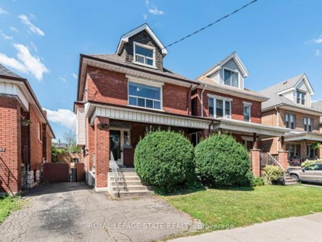 House for sale in Ancaster, Ontario