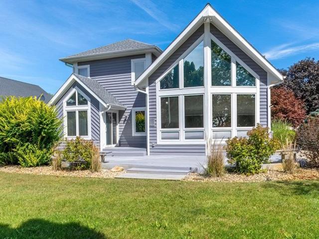 House for sale in Angola, Steuben County