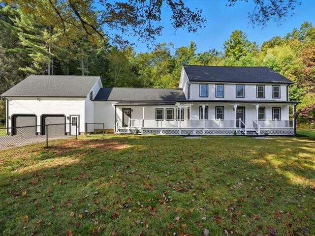 House for sale in Southampton, Massachusetts