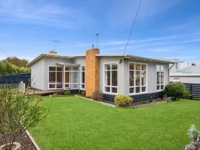 House for rent in Queenscliff, Victoria