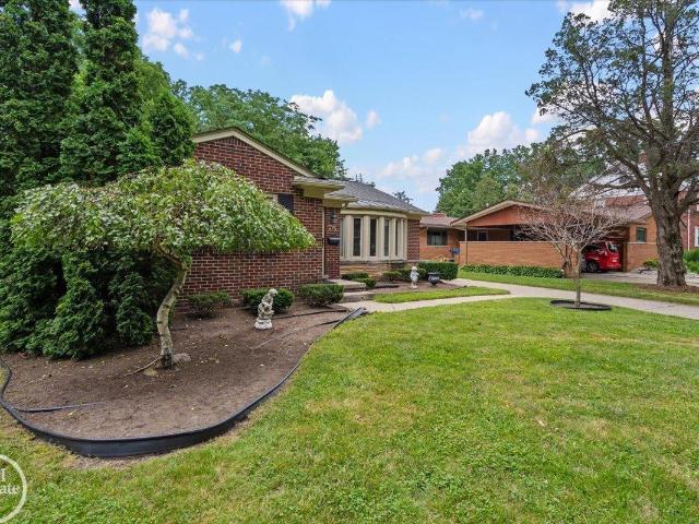 House for sale in Mount Clemens, Michigan