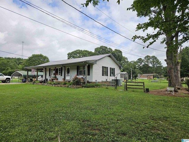 House for sale in Steele, Alabama