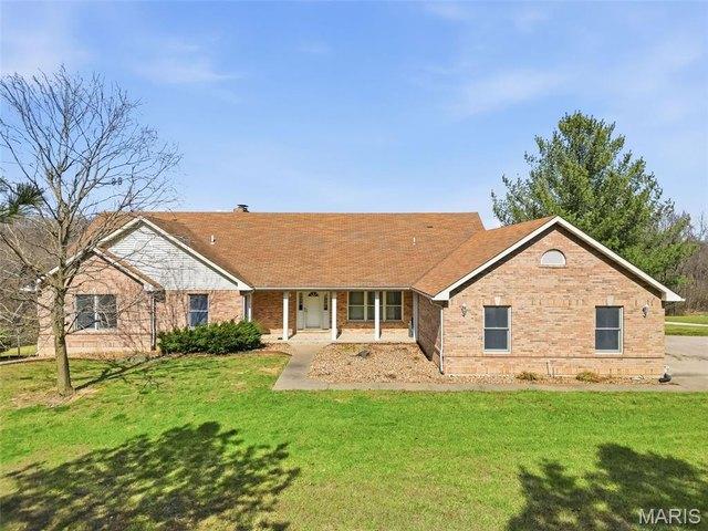 House for sale in Elsberry, Missouri