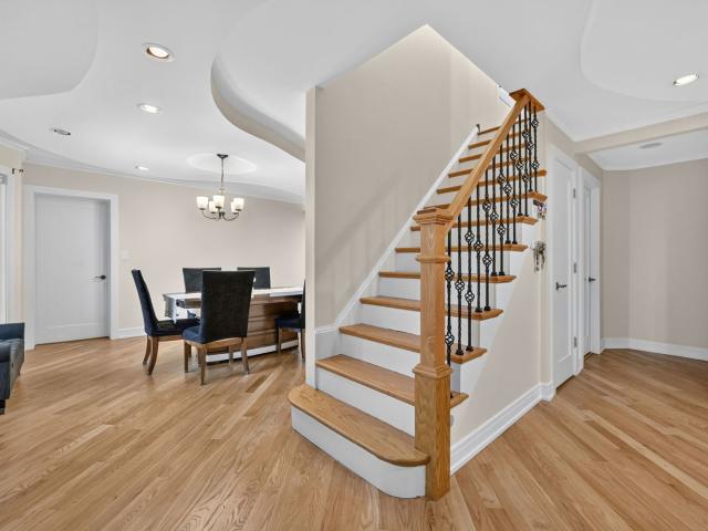 House for sale in Des Plaines, Illinois