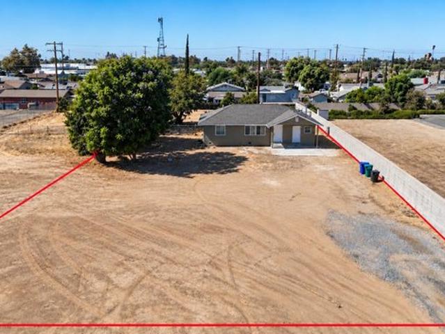 House for sale in Porterville, Tulare County