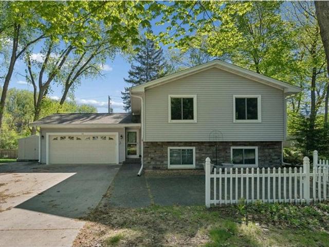 House for sale in Hennepin, Minnesota