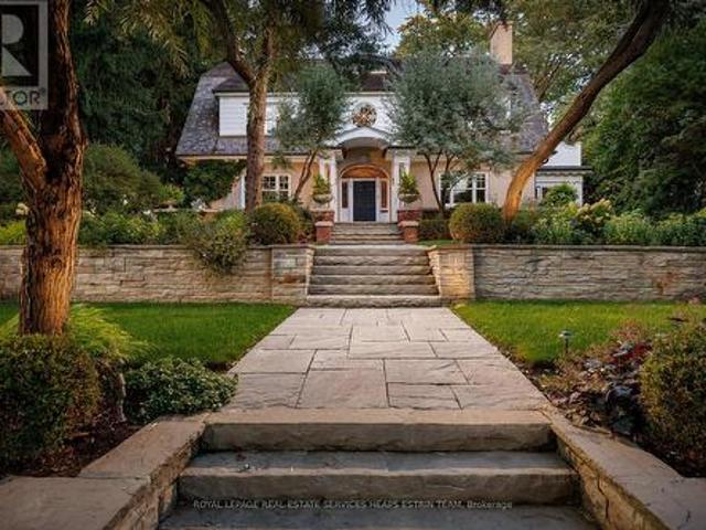 House for sale in Guelph, Ontario