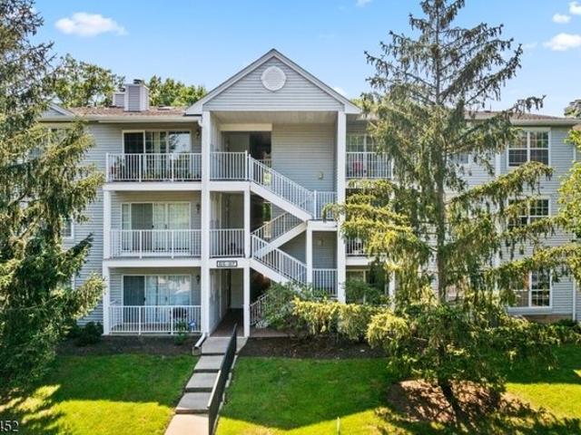 Condo for sale in Franklin Township, Somerset County