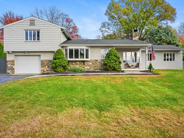 House for sale in Trumbull, Connecticut
